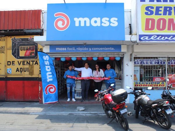 Nueva tienda MASS en Parroquia, zona 6