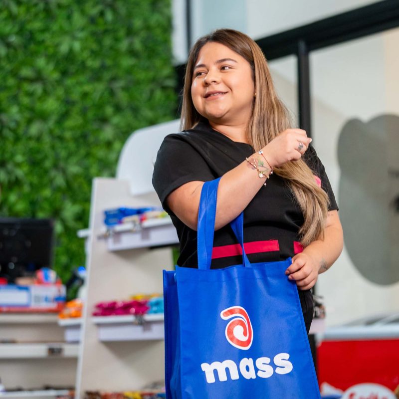 Tiendas Mass