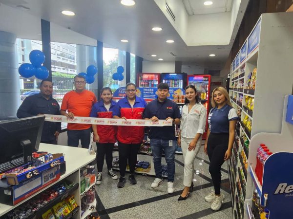 Primera apertura con nueva imagen en Interamericas zona 10